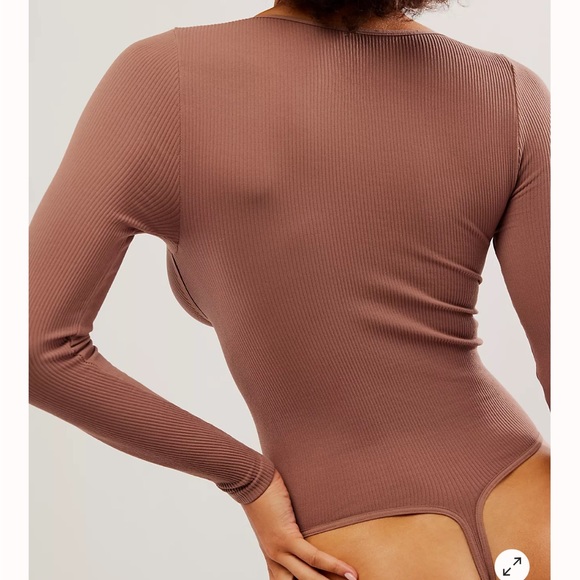 Free People Meg Seamless V Neck Bodysuit In Ash Brown. NWT!Sz XS/S & M/L - Picture 2 of 9